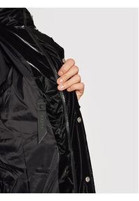 Rains Kurtka zimowa Unisex Puffer 1536 Czarny Regular Fit. Kolor: czarny. Materiał: syntetyk. Sezon: zima #13