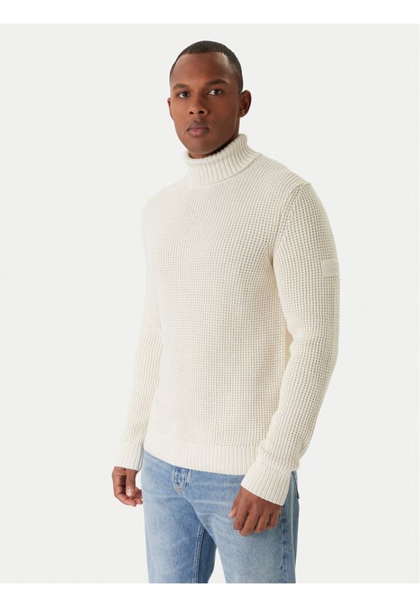 JOOP! Jeans Golf Hollio 30048179 Écru Modern Fit. Typ kołnierza: golf. Materiał: bawełna