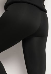 Born2be - Czarne Legginsy Sportowe z Wysokim Stanem Pierra. Okazja: do pracy. Stan: podwyższony. Kolor: czarny. Długość: długie. Styl: sportowy #3