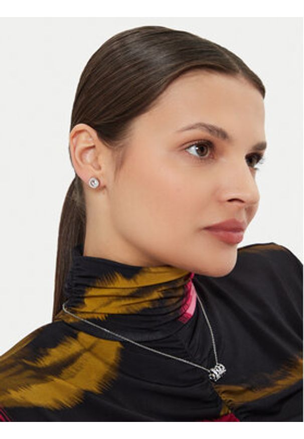 TOMMY HILFIGER - Tommy Hilfiger Kolczyki 2700259 Srebrny. Materiał: metalowe. Kolor: srebrny