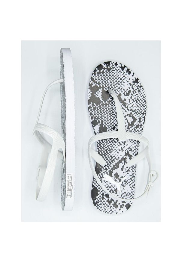Sandały do chodzenia damskie Puma Cozy Sandal Wns. Okazja: na co dzień. Kolor: biały. Styl: casual