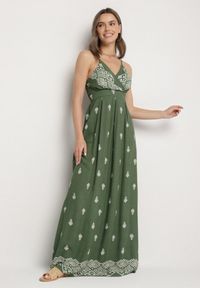 Born2be - Zielona Bawełniana Sukienka Rozkloszowana z Kopertowym Dekoltem i Wiązaniem Revevra. Okazja: na co dzień, na randkę. Typ kołnierza: dekolt kopertowy. Kolor: zielony. Materiał: bawełna. Długość rękawa: na ramiączkach. Typ sukienki: kopertowe. Styl: casual #5