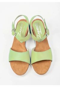 Zapato - sandałki na koturnie - skóra naturalna - model 346 - kolor pistacjowy (37). Okazja: na co dzień. Kolor: zielony. Materiał: skóra. Wzór: nadruk, kolorowy. Sezon: lato. Obcas: na koturnie. Styl: klasyczny, boho, casual #5
