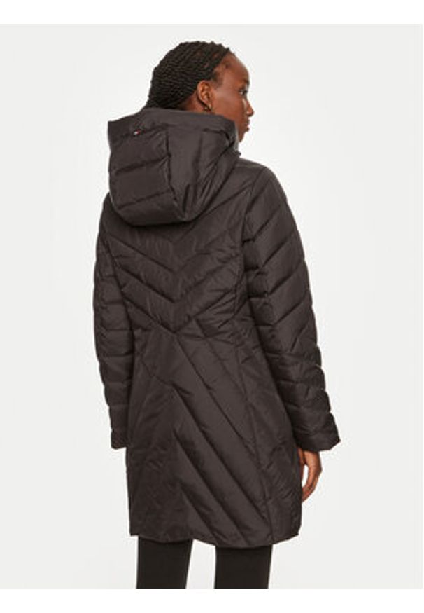 TOMMY HILFIGER - Tommy Hilfiger Płaszcz zimowy Chevron WW0WW42622 Czarny Regular Fit. Kolor: czarny. Materiał: syntetyk. Sezon: zima