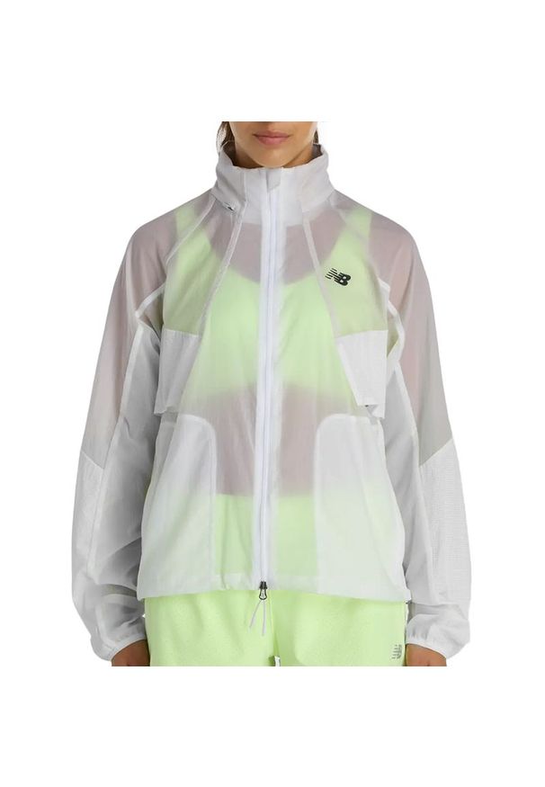 Kurtka damska New Balance WJ61J326GYM - szara. Kolor: szary. Materiał: materiał, nylon. Styl: sportowy