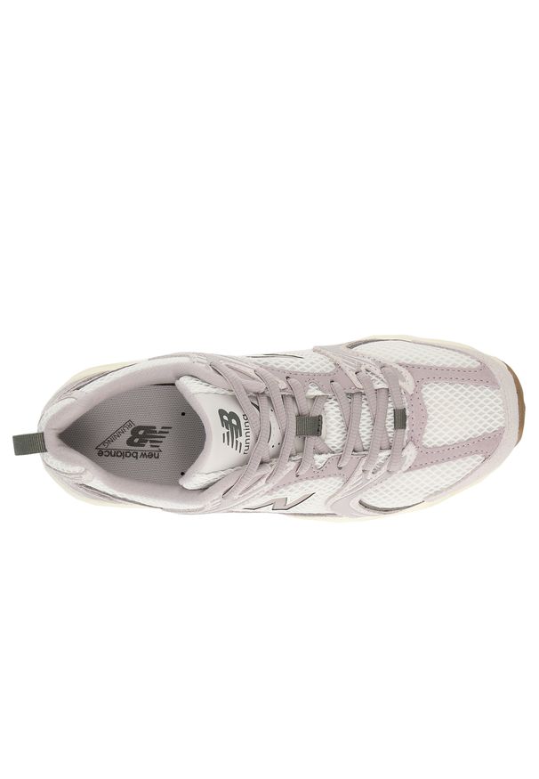 Buty unisex New Balance U5307VI – szare. Kolor: szary. Materiał: zamsz, materiał, syntetyk. Szerokość cholewki: normalna. Sezon: lato. Sport: turystyka piesza