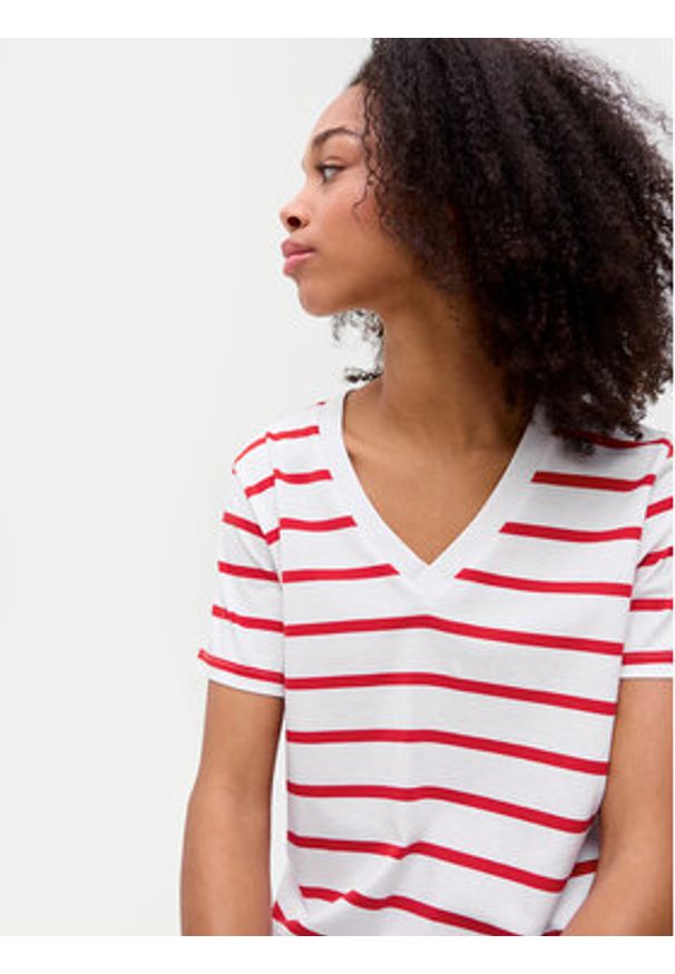 JJXX T-Shirt Annie 12257577 Biały Regular Fit. Kolor: biały. Materiał: bawełna