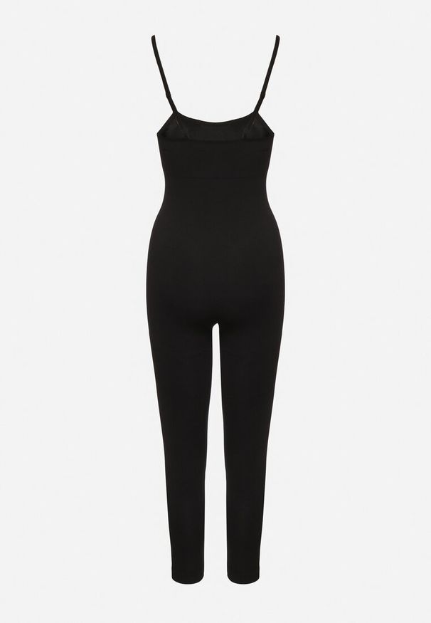 Born2be - Czarny Kombinezon Bodycon z Cienkimi Ramiączkami Nevithas. Okazja: na co dzień. Kolor: czarny. Materiał: jeans. Długość rękawa: na ramiączkach. Długość: długie. Styl: klasyczny, casual