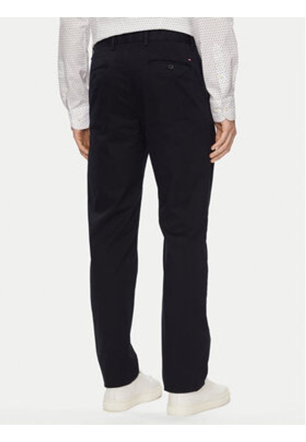 TOMMY HILFIGER - Tommy Hilfiger Chinosy Denton MW0MW25964 Granatowy Straight Fit. Kolor: niebieski. Materiał: bawełna