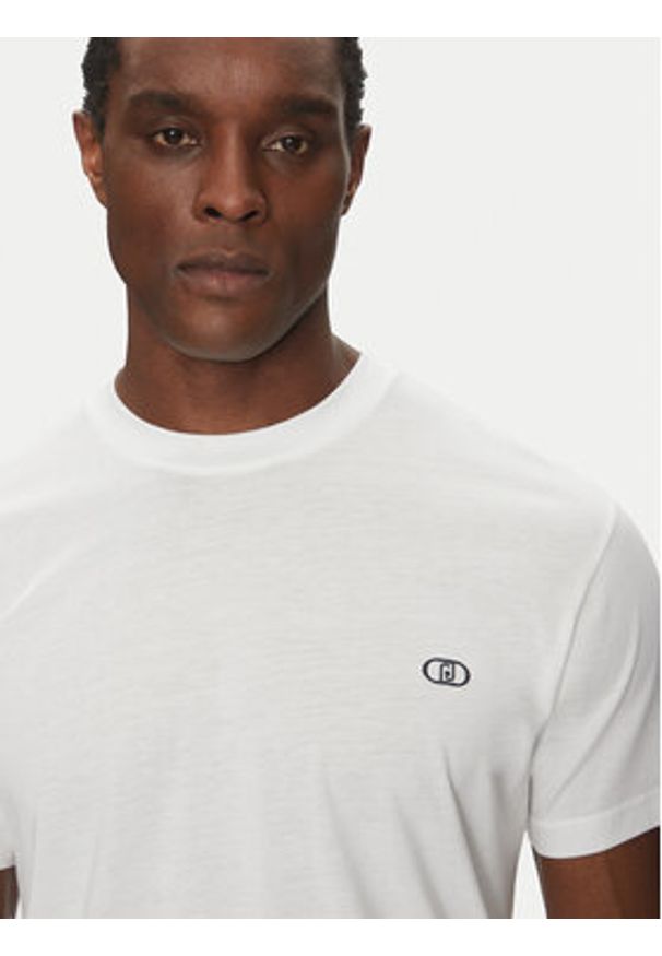 Liu Jo T-Shirt QA5174 J4805 Biały Regular Fit. Kolor: biały. Materiał: syntetyk, bawełna