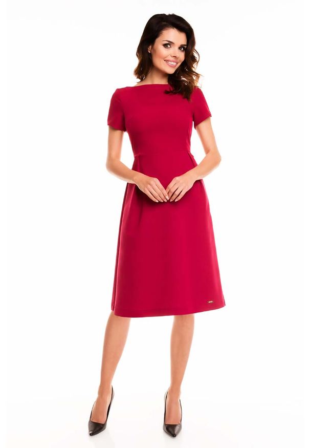 Awama - Bordowa Sukienka Rozkloszowana Midi z Krótkim Rękawem. Kolor: czerwony. Materiał: wiskoza, poliester, elastan. Długość rękawa: krótki rękaw. Długość: midi