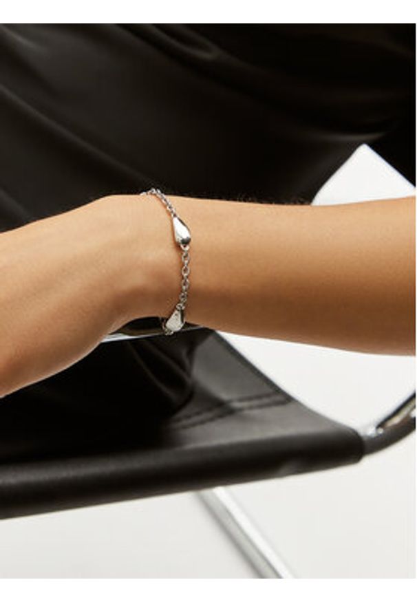 Calvin Klein Bransoletka 35000603 Srebrny. Materiał: metalowe. Kolor: srebrny