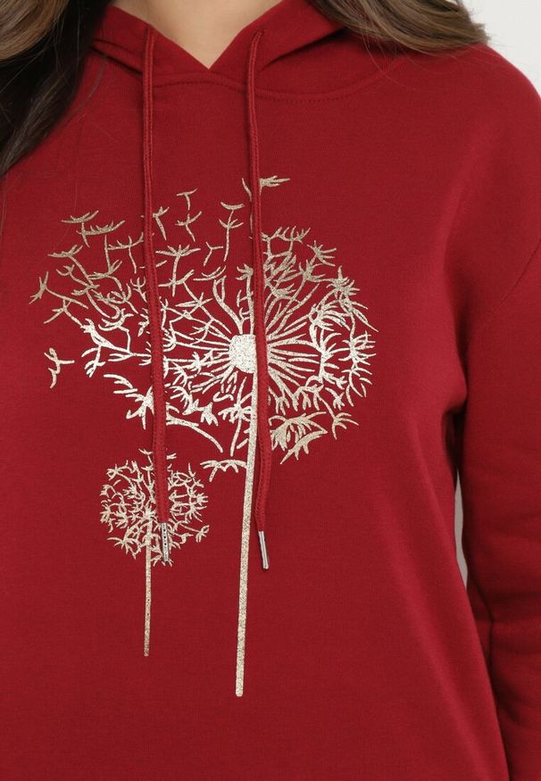 Born2be - Bordowy Bawełniany Komplet Dresowy Ocieplany Bluza i Spodnie Sevizelle. Kolor: czerwony. Materiał: dresówka, bawełna. Wzór: aplikacja, nadruk