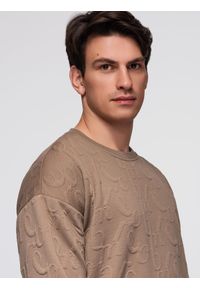 Ombre Clothing - Bluza męska RELAXED FIT z tłoczonymi literami – brązowa V3 - Rozmiar: XXL. Kolor: brązowy. Materiał: materiał, dzianina, bawełna #1