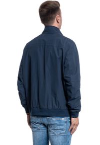 Wrangler - KURTKA WRANGLER BOMBER JACKET NAVY W4C0YC114. Okazja: na co dzień. Kolor: niebieski. Styl: casual #10