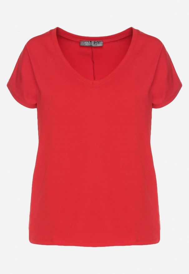Born2be - Czerwony Bawełniany T-shirt z Trójkątnym Dekoltem Linarosea. Okazja: na co dzień. Kolor: czerwony. Materiał: bawełna. Styl: casual