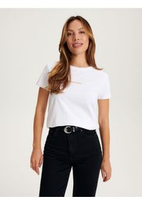 Reserved - T-shirt z nadrukiem - biały. Kolor: biały. Materiał: dzianina, bawełna. Wzór: nadruk #1