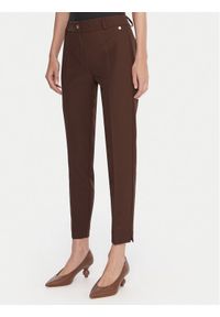 Maryley Spodnie materiałowe 25IB52Z/M17/43CO Brązowy Regular Fit. Kolor: brązowy. Materiał: syntetyk