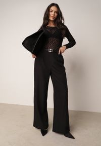 Born2be - Czarna Koronkowa Bluzka na Długi Rękaw z Dekoltem Typu Łódka Themenea. Okazja: do pracy, na co dzień. Typ kołnierza: dekolt w łódkę. Kolor: czarny. Materiał: koronka. Długość rękawa: długi rękaw. Długość: długie. Wzór: koronka. Styl: elegancki, klasyczny, casual #6