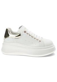 Białe Sneakersy GOE Modne Obuwie Damskie. Okazja: na co dzień. Kolor: biały. Materiał: skóra. Wzór: aplikacja #4