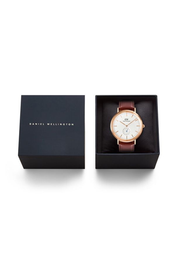 Daniel Wellington Zegarek Classic St. Mawes Horloge DW00100871 Brązowy. Kolor: brązowy
