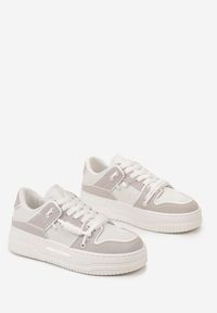 Born2be - Białe Sneakersy na Platformie z Ozdobnym Sznurowaniem Awidea. Kolor: biały. Materiał: jeans. Obcas: na platformie #2