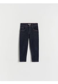 Reserved - Elastyczne jeansy slim - granatowy. Kolor: niebieski. Materiał: jeans