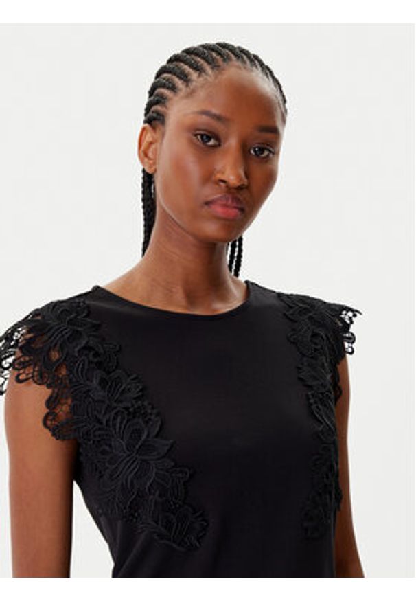 Morgan Bluzka 252-DFLOWER Czarny Regular Fit. Kolor: czarny. Materiał: bawełna