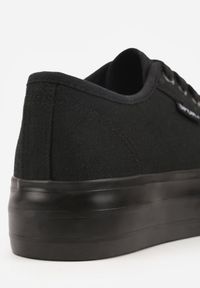 Born2be - Czarne Klasyczne Trampki VICES w Stylu Basic Riovanna. Okazja: na co dzień. Kolor: czarny. Materiał: jeans. Szerokość cholewki: normalna. Styl: klasyczny #8