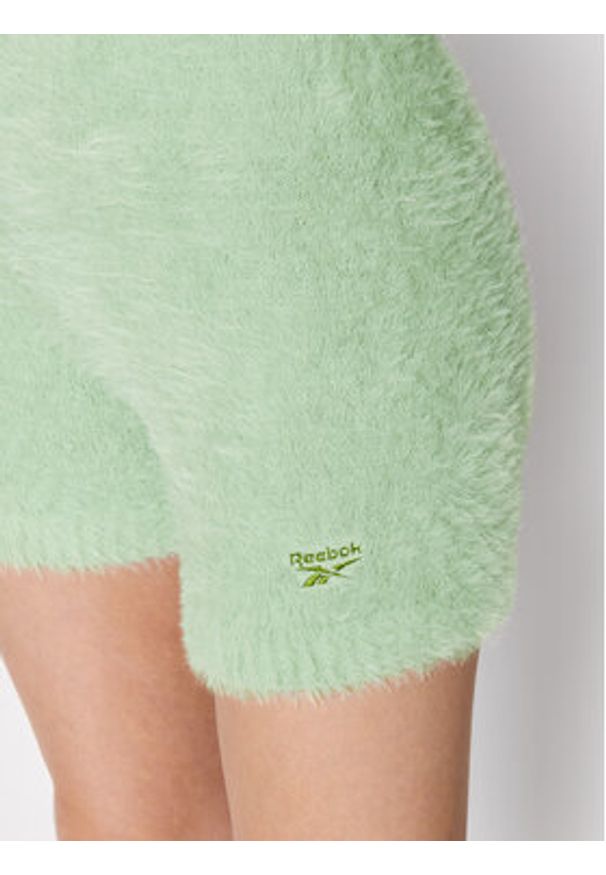 Reebok Szorty materiałowe Cozy Legging H46811 Zielony Fitted Fit. Kolor: zielony. Materiał: syntetyk