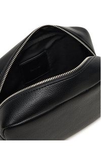 Calvin Klein Kosmetyczka Cargo Dopp Kit LV04D1090G Czarny. Kolor: czarny. Materiał: skóra #5