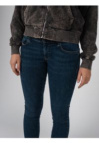 Diesel Jeansy "Slandy-Low" | 00SGSQ069TR | Kobieta | Niebieski. Okazja: na co dzień. Stan: obniżony. Kolor: niebieski. Sezon: lato. Styl: casual, elegancki #3