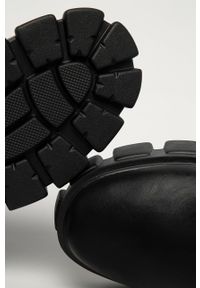 Truffle Collection - Sztyblety. Nosek buta: okrągły. Kolor: czarny. Obcas: na platformie #2