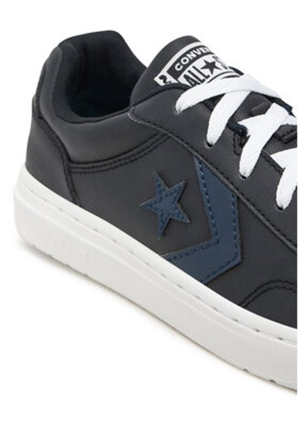 Converse Sneakersy Pro Blaze V2 Faux Leather A08643C Czarny. Kolor: czarny. Materiał: skóra