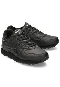 Buty do chodzenia damskie Diadora. Zapięcie: sznurówki. Kolor: czarny. Materiał: materiał, skóra. Szerokość cholewki: normalna. Sport: turystyka piesza