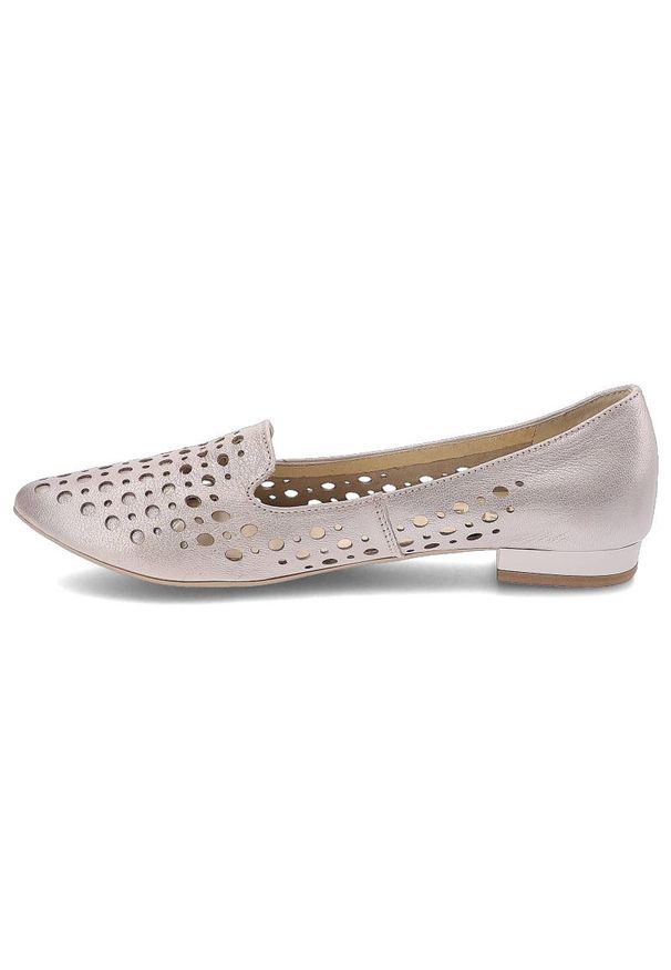 Różowe Baleriny Exquisite Damskie Stylowe Buty. Okazja: na co dzień. Zapięcie: bez zapięcia. Kolor: różowy. Szerokość cholewki: normalna. Wzór: ażurowy, aplikacja. Materiał: skóra. Obcas: na obcasie. Styl: elegancki. Wysokość obcasa: niski