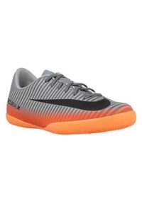 Buty do chodzenia dla dzieci Nike Junior Mercurialx Victory VI CR7 IC. Zapięcie: sznurówki. Kolor: szary. Materiał: materiał, syntetyk, tkanina. Szerokość cholewki: normalna. Sport: turystyka piesza
