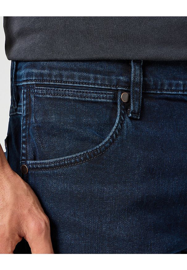 Wrangler - MĘSKIE SPODNIE JEANSOWE WRANGLER GREENSBORO INDIGO NOIR 112357411