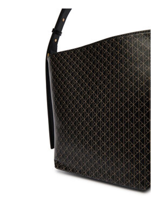 Calvin Klein Torebka Emblem Aop Medium Bucket LV04F3365G Czarny. Kolor: czarny. Materiał: skórzane