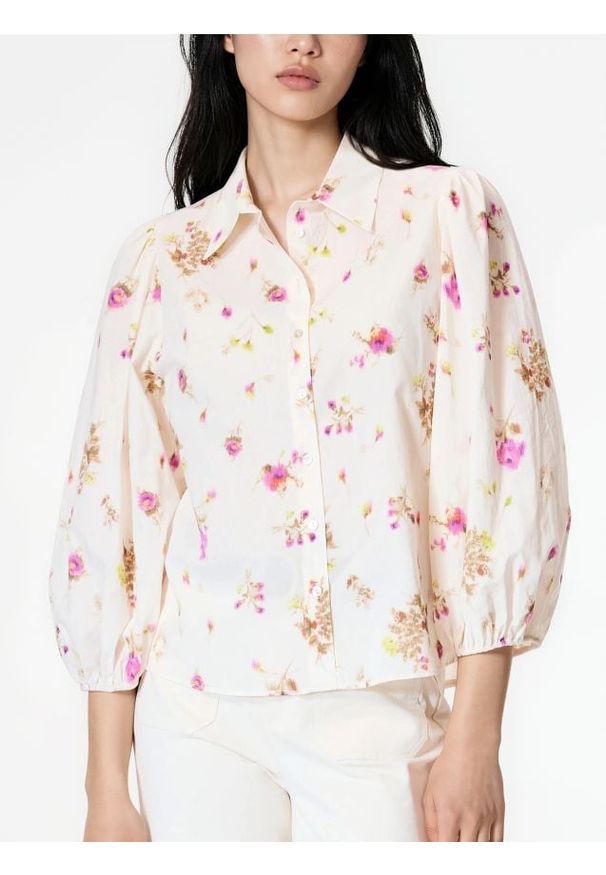 Reserved - Bawełniana koszula w kwiaty - różowy. Kolor: różowy. Materiał: bawełna. Wzór: kwiaty