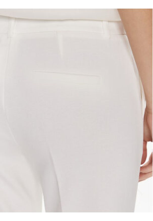 Marella Chinosy Matteo 2413781014 Biały Slim Fit. Kolor: biały. Materiał: syntetyk