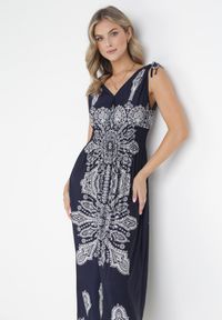 Born2be - Granatowa Sukienka w Stylu Boho z Gumką w Talii i Sznurkami przy Ramionach Niree. Kolor: niebieski. Styl: boho #3