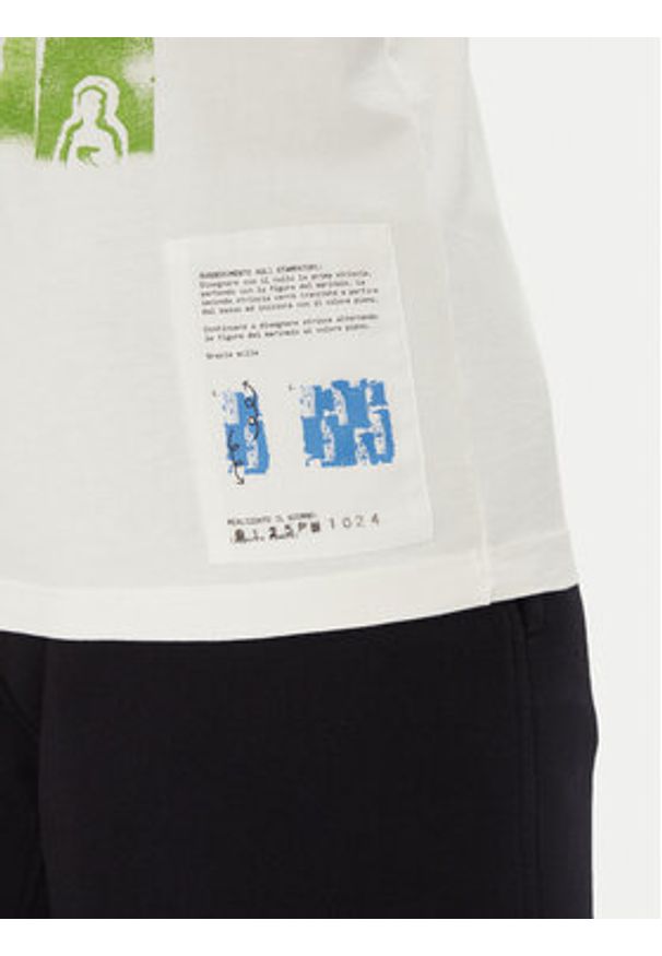 C.P. Company T-Shirt 18CMTS310A005431G Biały Regular Fit. Kolor: biały. Materiał: bawełna