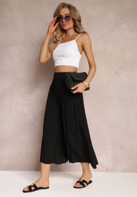 Renee - Czarne Plisowane Spodnie Szerokie z Bawełny Jaina. Kolor: czarny. Materiał: bawełna. Sezon: lato #1