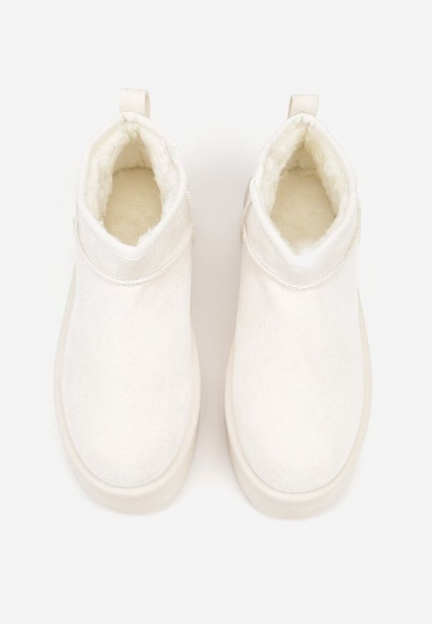 Born2be - Beżowe Mocno Ocieplane Śniegowce Wsuwane na Grubej Podeszwie Oriphesi. Okazja: na co dzień, na spacer. Zapięcie: bez zapięcia. Kolor: beżowy. Materiał: wełna, jeans, skóra. Sezon: jesień, zima. Obcas: na platformie. Styl: elegancki, klasyczny, casual