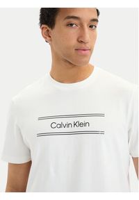 Calvin Klein T-Shirt SS 20s EU LV04LG813G Biały Regular Fit. Kolor: biały. Materiał: bawełna #3