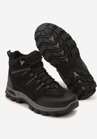 Born2be - Czarne Sznurowane Buty Trekkingowe Traperki Vices na Grubej Podeszwie Afertie. Wysokość cholewki: za kostkę. Kolor: czarny. Materiał: jeans. Szerokość cholewki: normalna. Styl: klasyczny, wakacyjny, sportowy #6
