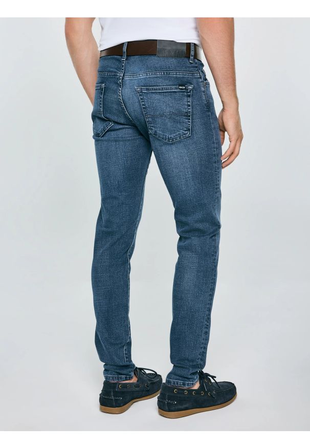 Big-Star - Jeansy męskie skinny granatowe Deric 583. Okazja: na co dzień. Kolor: niebieski. Styl: casual
