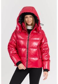 Karl Lagerfeld - KARL LAGERFELD Czerwona damska kurtka Hooded Down Jacket. Kolor: czerwony. Materiał: poliamid, puch. Długość rękawa: długi rękaw. Długość: długie #2