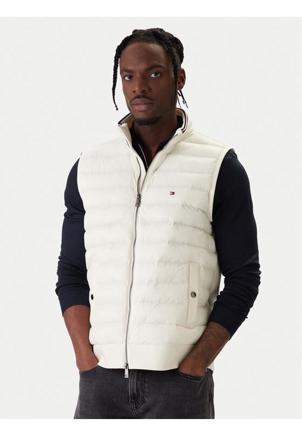 TOMMY HILFIGER - Tommy Hilfiger Kamizelka Mix Media Ess MW0MW41441 Écru Regular Fit. Materiał: bawełna